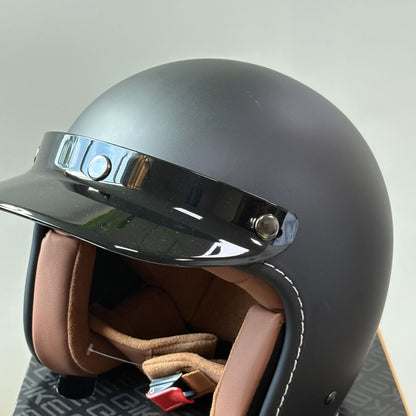 Retro Small Dock Helmet Electric Vehicle Cap Ladies Motorcycle Three-Quarter Helmet Vintage Headgear for Women
