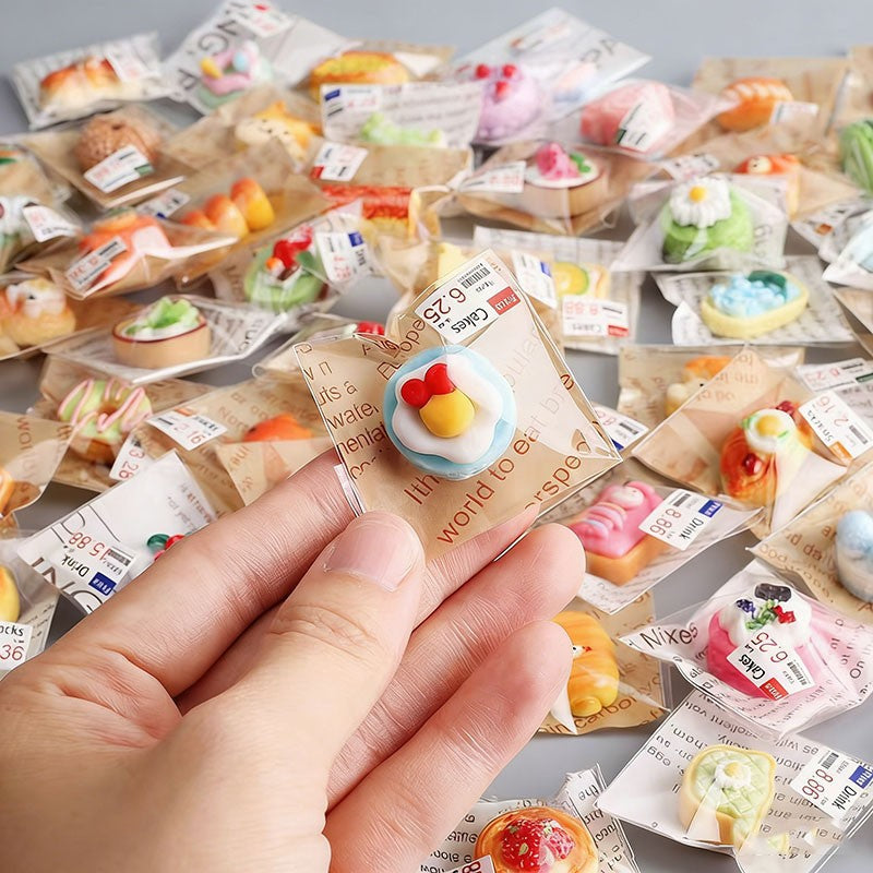 10/20/30/50pcs DIY Food Toy Cake Dessert Bread Mini Simulation Children's Play Toy Anti Stress Squeeze Fidget Slider PartyFavors