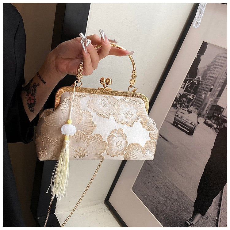 Chinese Style Embroidered Shoulder Bag Elegant Handbag Retro Small Square Bag Wedding Party Luxury Designer Women Evening Clutch
