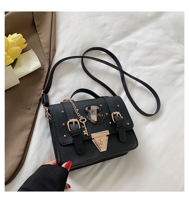 Magic Academy Style Cambridge Bag Handheld Crossbody British Style Postman Bag