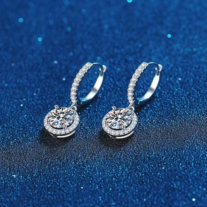 Brincos Femininos Redondos de Moissanite de 1 Quilate em Prata de Lei 925, Estilo Luxo Noturno