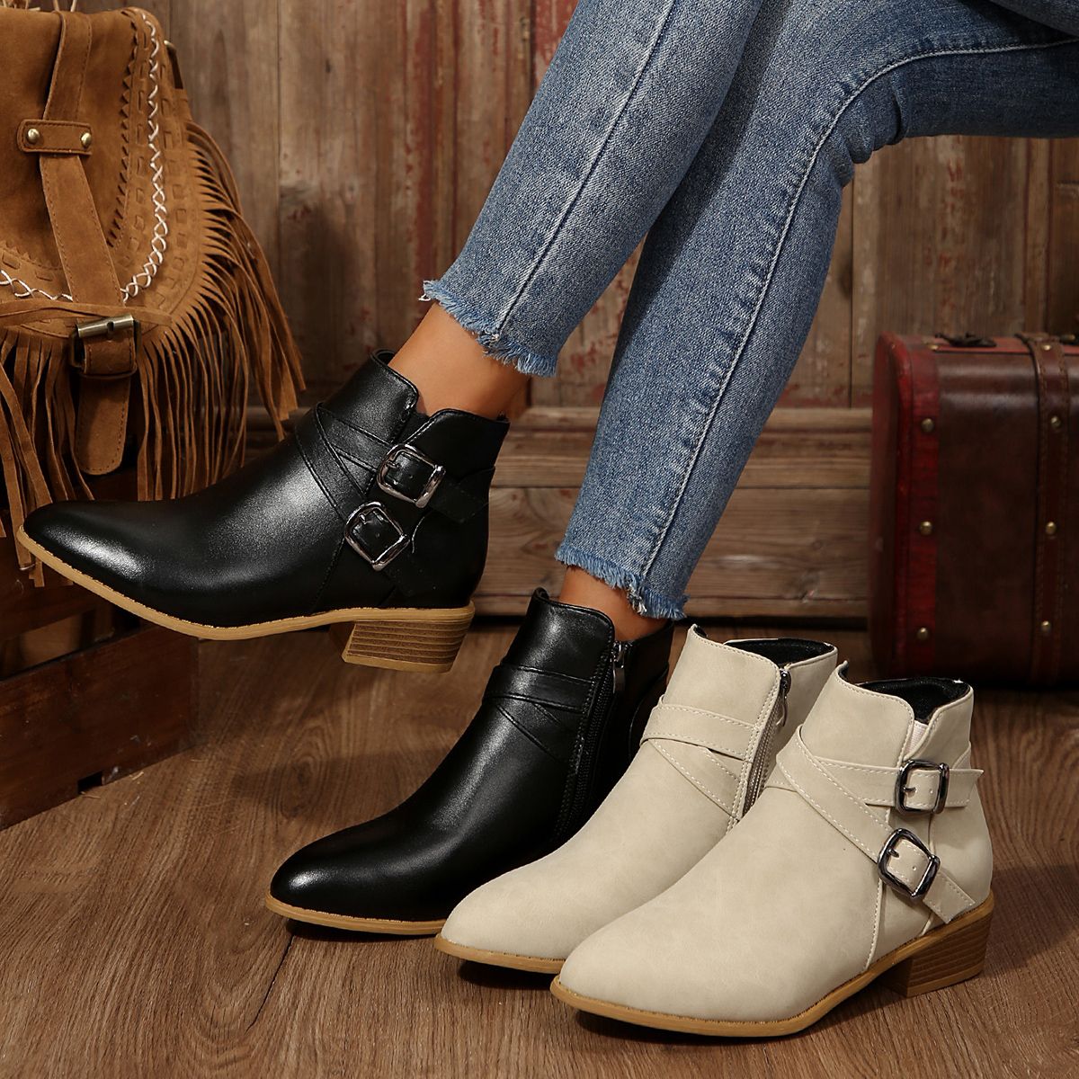 New Autumn Women's Leather Boots Belt Buckle Outdoor Footwear Fashion Pointed High Boot Casual Comfortable Women's Shoes