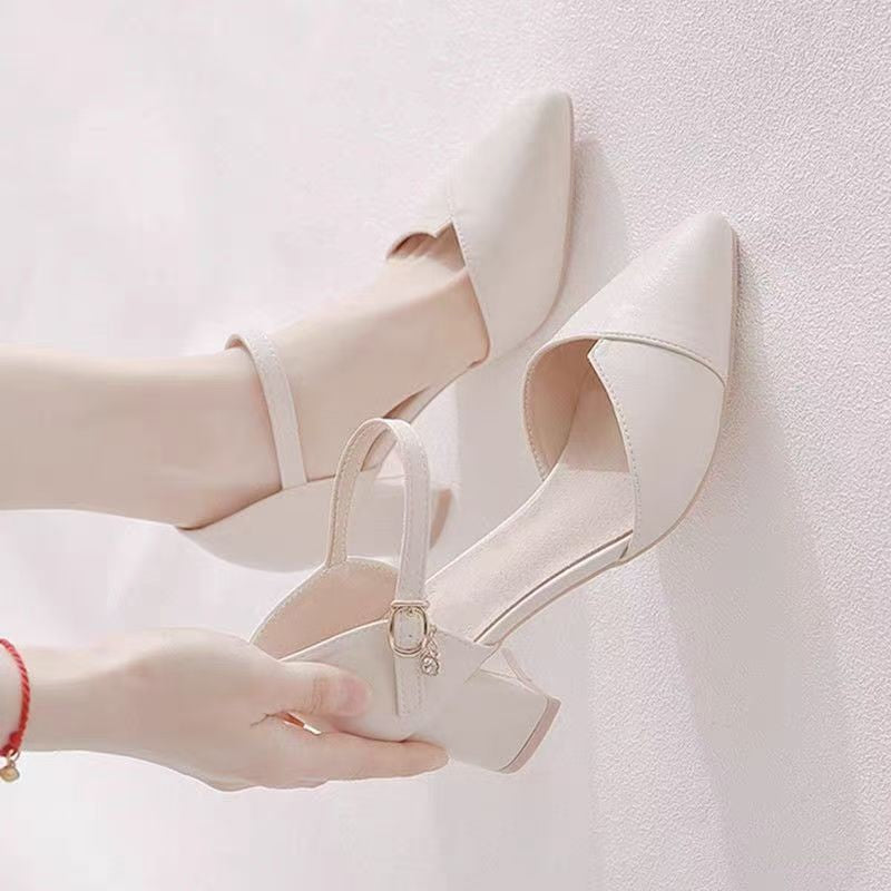 Sandália Feminina Elegante Bege Bico Fino Salto Médio Tira Fina Transpassada Fivela Sapatos de Escritório Diários