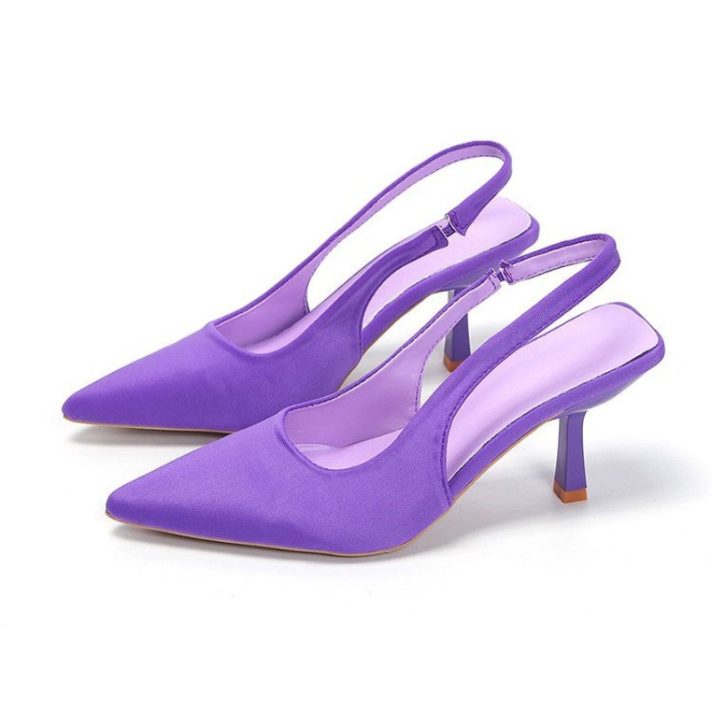 2024 Novas Sandálias Femininas Sexy de Salto Alto com Bico Fino Luxuosas, Scarpins Rasos da Moda, Sapatos Femininos de Festa e Casamento com Salto Agulha