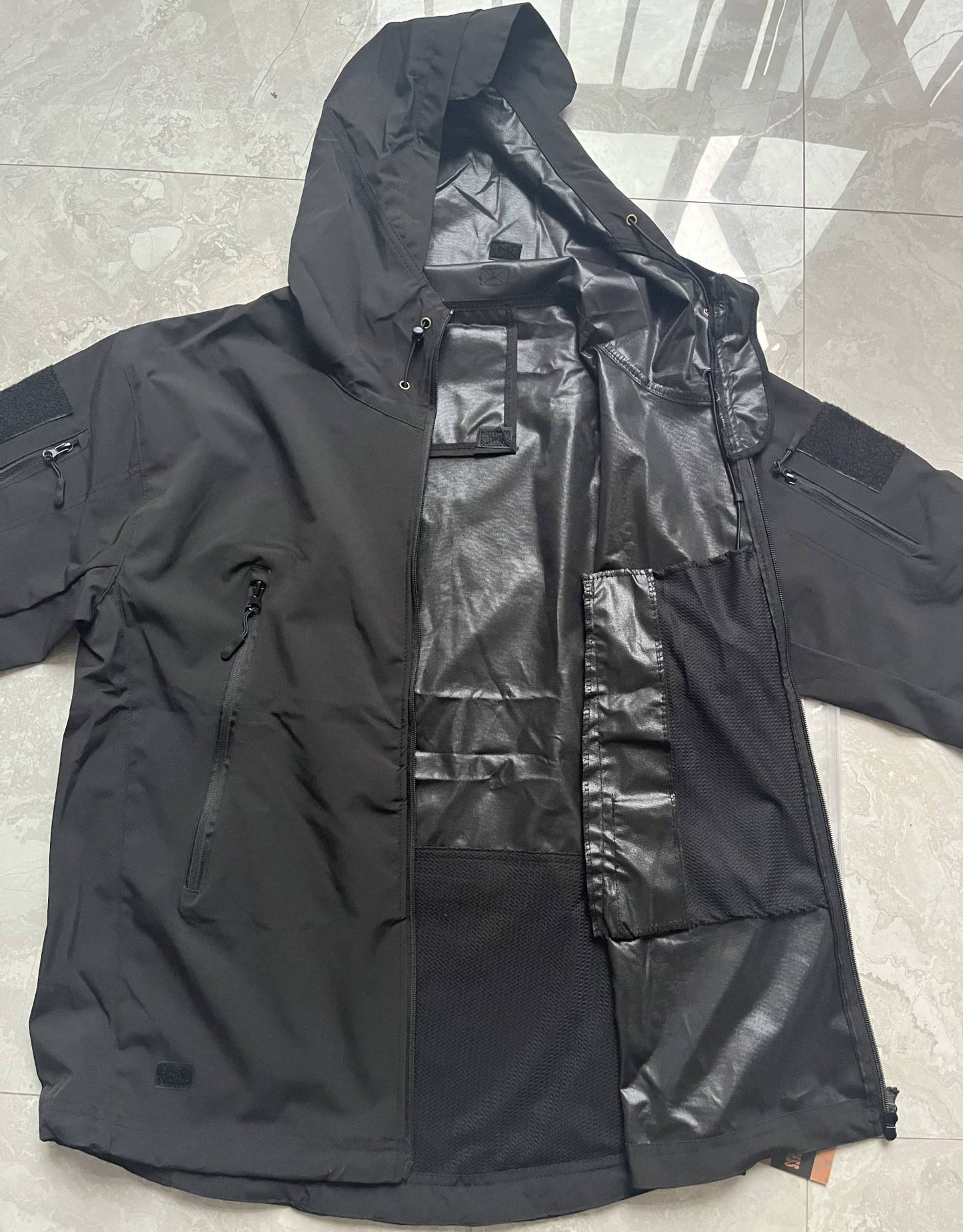 TRAF 2024 New Fashionable Shark Skin Soft Shell Jacket Men's Tactical Windproof Waterproof Jacket Men's Jacket Hooded Jacket