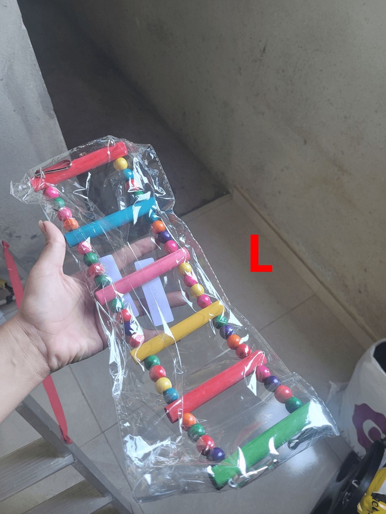 Escada e Balanço Coloridos de Madeira para Pássaros - Habitat Perfeito para Papagaios Pequenos