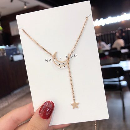 Novo Colar Gargantilha com Pingente de Lua e Estrela Simples, Corrente com Pingente de Liga Dourada Simples, Colares para Mulheres, Joias para Festa