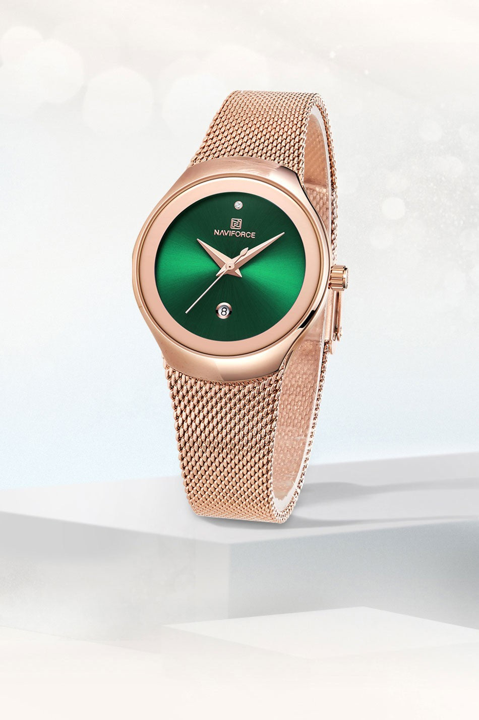 NAVIFORCE Luxury Green Analog Date Quartz Fashion Ladies Watches Mesh Steel Strap Waterproof Business Women Wristwatch Clocks