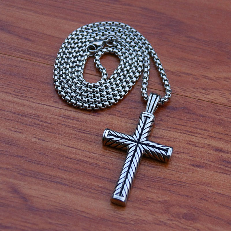 Colar com Pingente de Cruz com Padrão Retorcido Retrô Simples Corrente de Aço Inoxidável Cor Prata Joias Hip Hop Presentes Para Mulheres Homens
