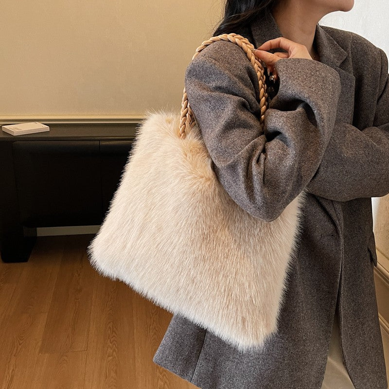 LEFTSIDE Faux Fur Women Shoulder Bags 2025 Luxury Brand Designer Plush Handbags and Purses Soft Warm Winter Underarm Bag