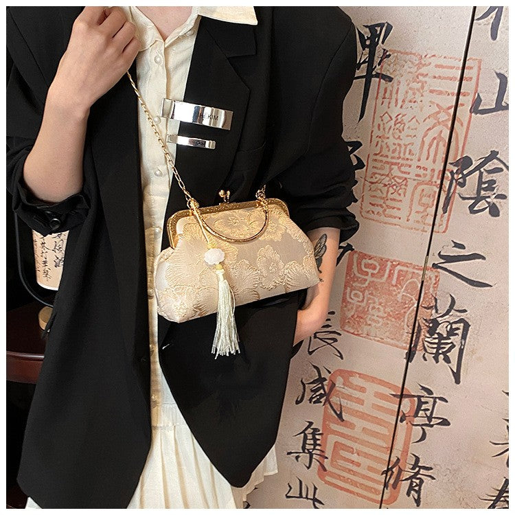Chinese Style Embroidered Shoulder Bag Elegant Handbag Retro Small Square Bag Wedding Party Luxury Designer Women Evening Clutch