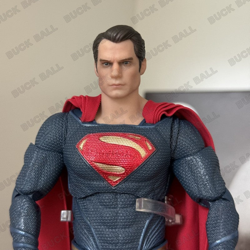 Novo conjunto de figuras Fondjoy BVS, Boneco de Ação Batman Blindado, Superman com Armadura Danificada 1/9 Batman V Superman: A Origem da Justiça DC Toys