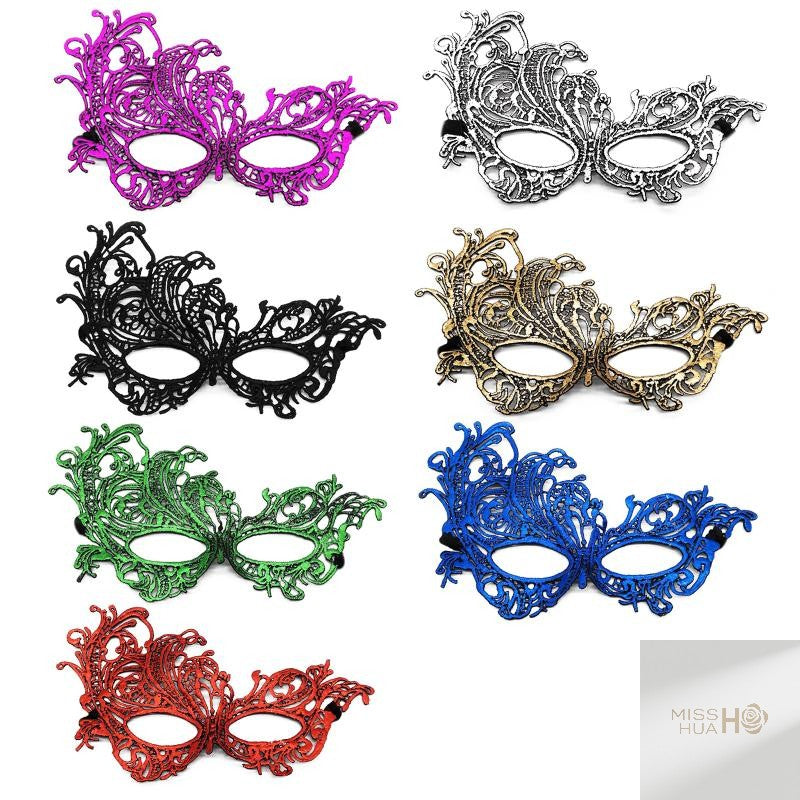 Set of 2, Couple's Elegant Black Lace Masquerade Masks for Costume Parties