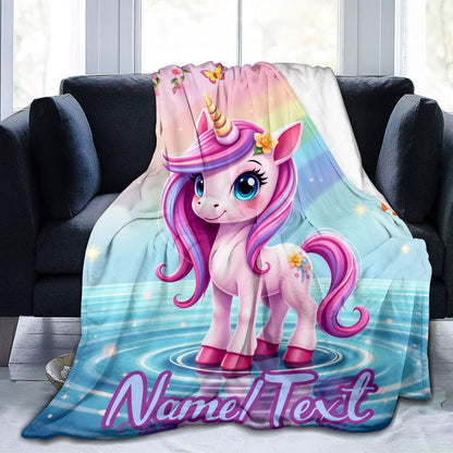 Customizable name cute unicorn pattern flannel blanket suitable for sofa, office, bed, travel, camping, suitable for all seasons