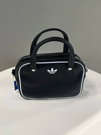 Clover men's and women's fashionable contrasting small square bags, sports single shoulder hand-held crossbody bags