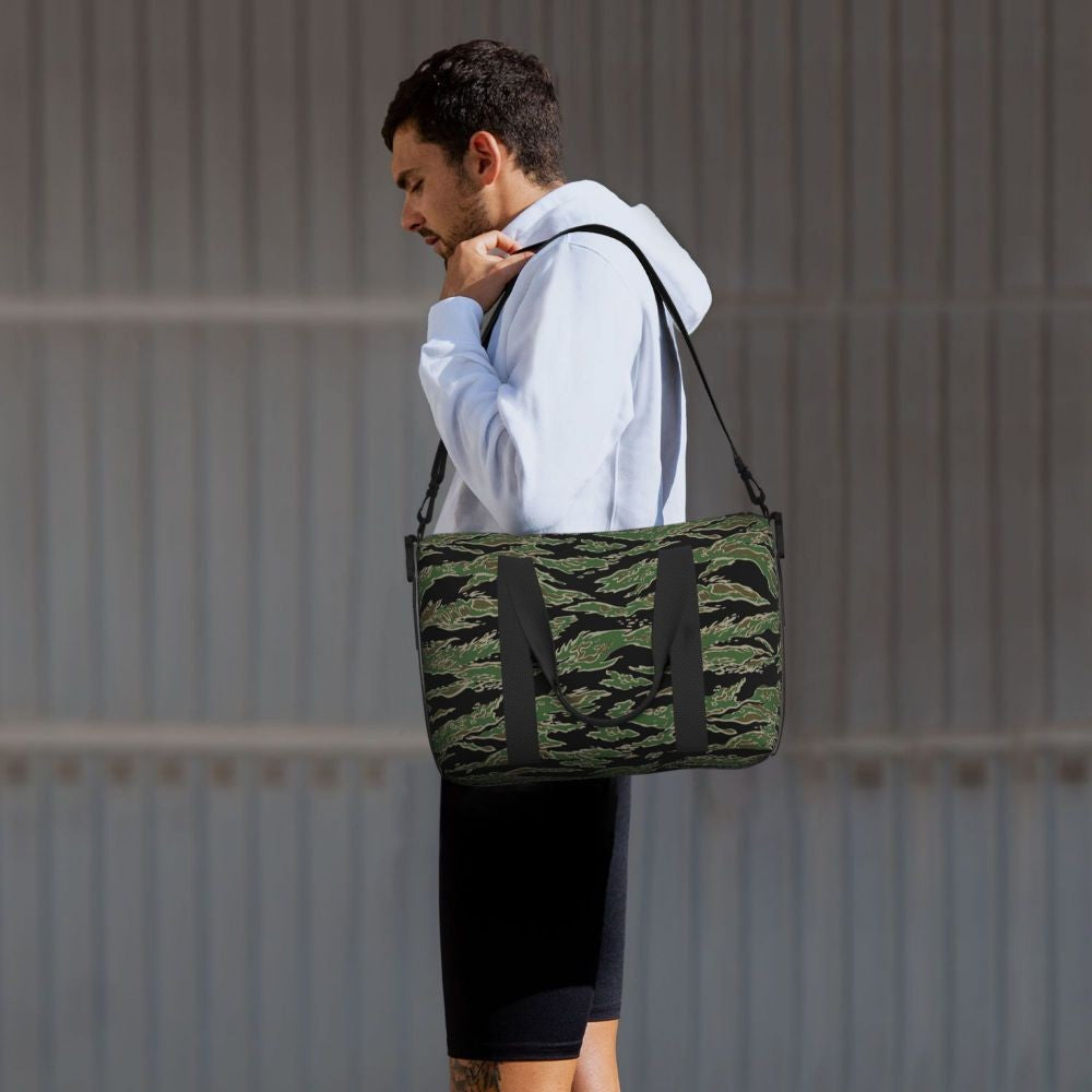 Tiger Stripe Camouflage Military Camo Beach Travel Bag Large Capacity Tote Bags for Gym Yoga Women Shopping Duffle Shoulder Bag