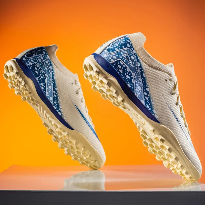 New Football Boots Professional Soccer Shoes For Men Anti-Slip Soccer Cleats High Quality Adults Outdoor Training Sneakers 2025