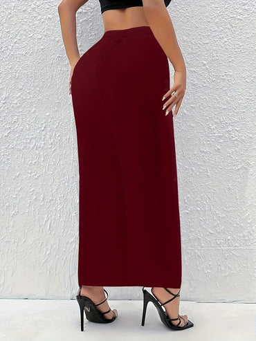 New autumn and winter 2024 plus size women's skirt with gentle, elegant and temperament style, slit design and solid color.
