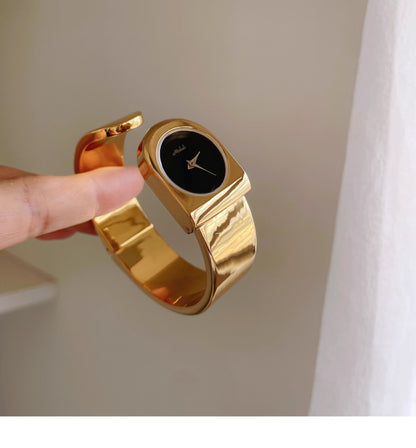 Luxury Women's Quartz Watch Simple Design Gold Delicate Bracelet Clock Gift Stainless Steel Women's Watch