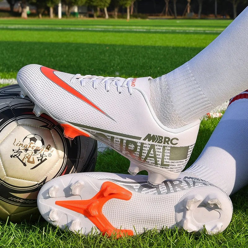 Men Football Field Boots Professional Non-Slip Cleats Kids Adults Soccer Shoes Unisex Grass Training Casual Top Quality Sneakers