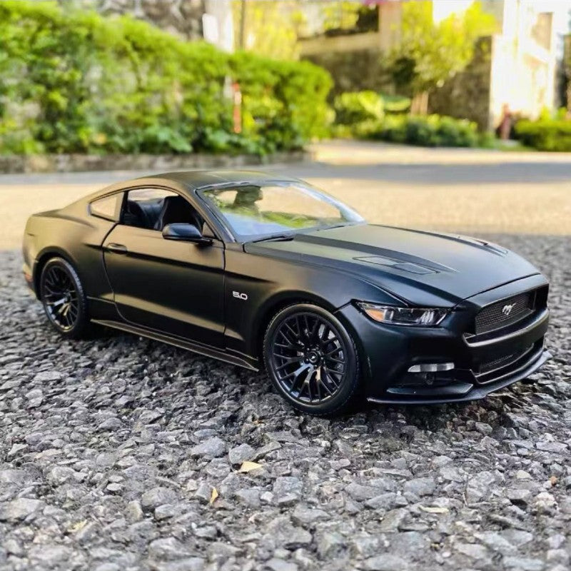 1:36 Ford Mustang GT Toy Car Model Replica Scale Metal Diecast Miniature Art Vehicle Figure Collection Xmas Gift Boy Toy