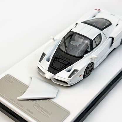 Rei Modelo 1:64 Edição Enzo Figura Simulação Liga Abre-Tampa Miniatura Die-Cast Carro Modelo Personalizado Brinquedos Presente Ornamento Colecionável
