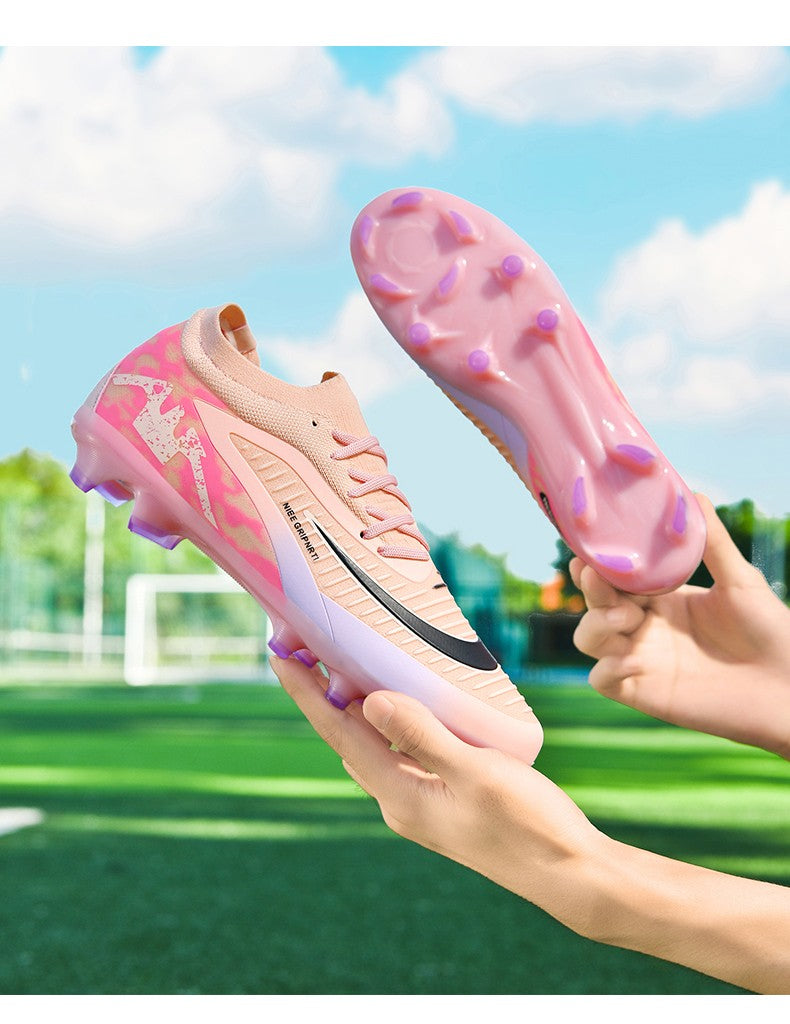 New Men Football Shoes High Quality Fast Soccer Shoes Society Cleats Professional Football Field Boots FG Sneaker Low Cut