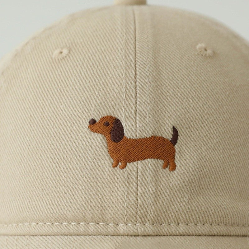 Dachshund Embroidery Baseball Hat Sunscreen Fashion Outdoor Hat Suitable for Men and Women for Daily Leisure Matching