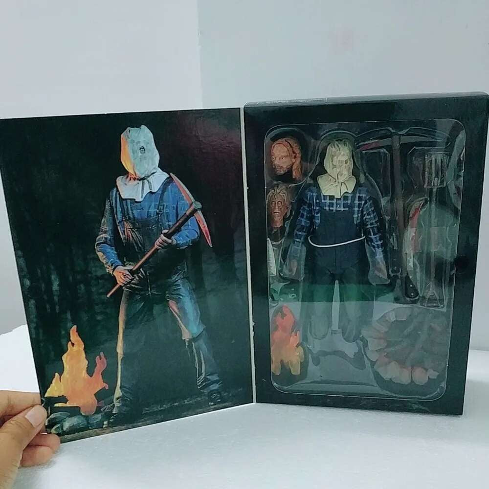 O 13º Brinquedo de Figuras NECA Sexta-Feira 13 Freddy Jason Voorhees Figura de Ação de Sangue Modelo Colecionável do Jason Presentes de Natal Halloween