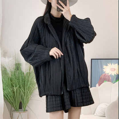 Miyake Wind Pleated Fashion High-end Fashion Commuter Women's Long-sleeved Short Wind-resistant Warm Coat Cotton-Padded Clothes