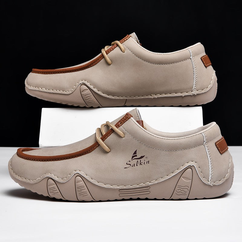 New 2024 Fashion Handmade Leather Casual Men Shoes Design Sneakers Man Loafers Breathable Low Top Flat Shoes Driving Plus Size