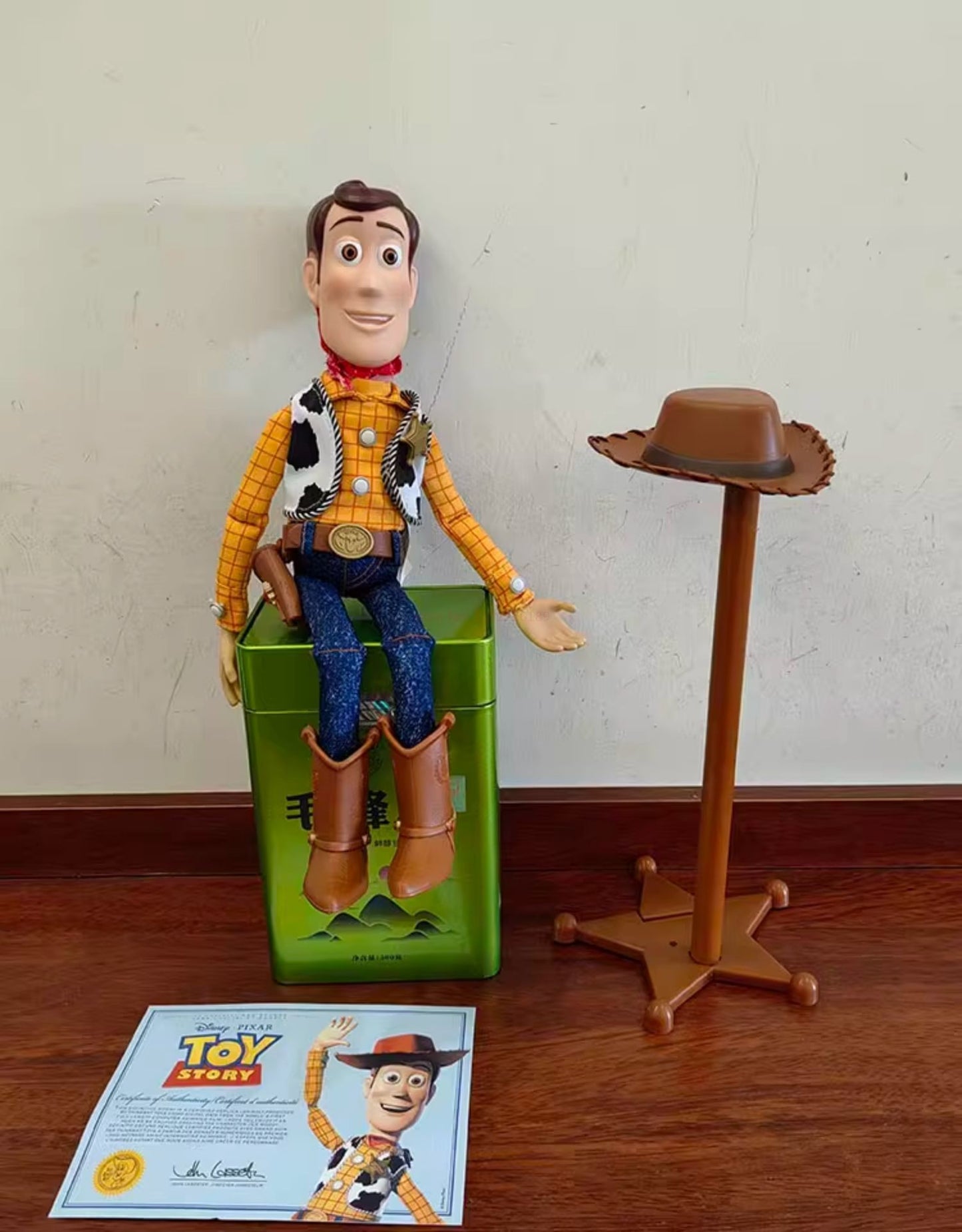 Bonecos de Ação Woody Disney Pixar Toy Story 40cm com Som de Filme em Inglês, Boneco de Personagem, Vaqueiro de Pano, Presente de Aniversário para Crianças