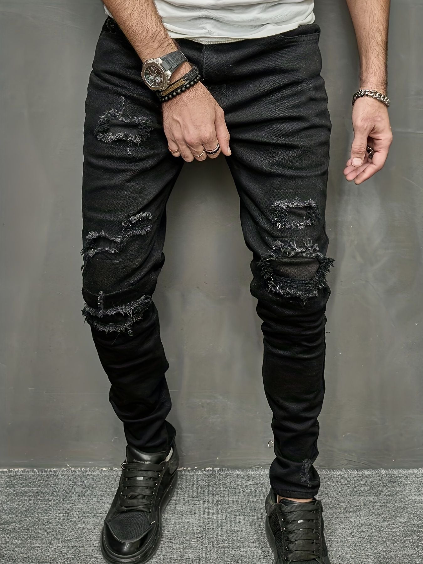 Men's slim fit jeans with torn holes, fabric patch, small feet, tight fitting denim pants