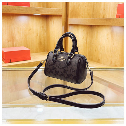 Classic Retro Boston New Small Bag Casual and Versatile Temperament Good Look Popular Hot Style Crossbody Bag