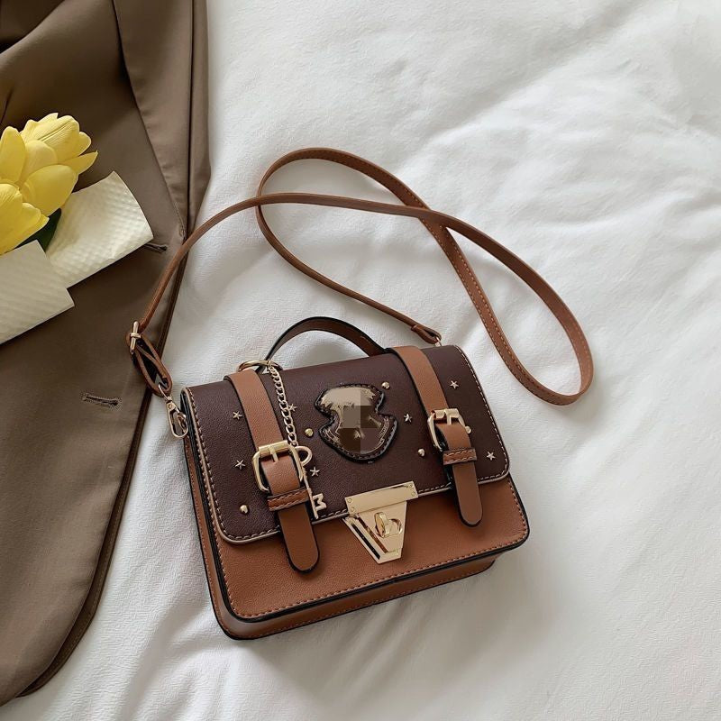 Magic Academy Style Cambridge Bag Handheld Crossbody British Style Postman Bag