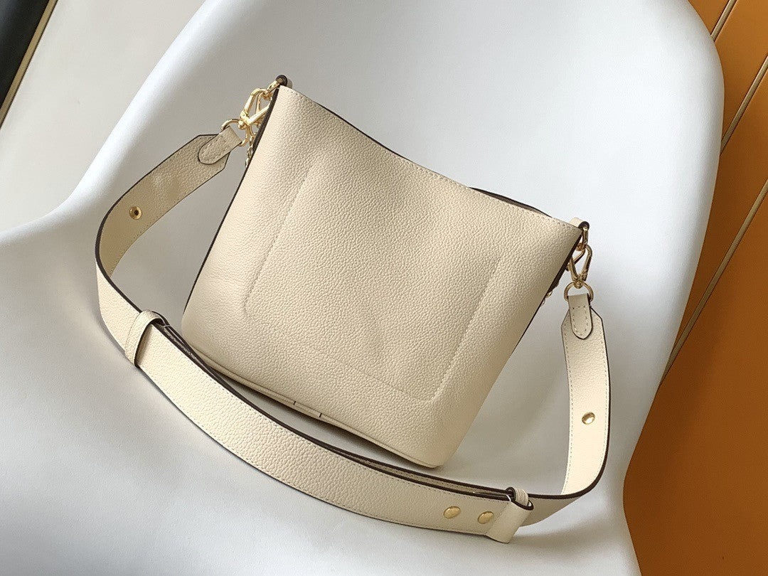 Designer Bags Woman Luxury 2025 Handheld Crossbody Women's Designer Bag Luxury Bags Designers High Quality Fashion Shoulder Bag