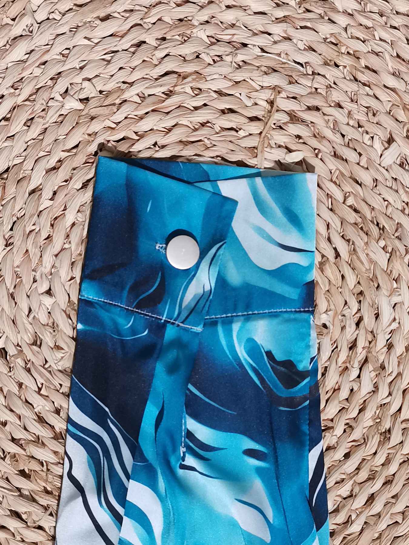 Women's Purple Long-Sleeve Shirt for Fall, Single-Button Collar Print Shirts, Fashionable Fitted Top for Girls.