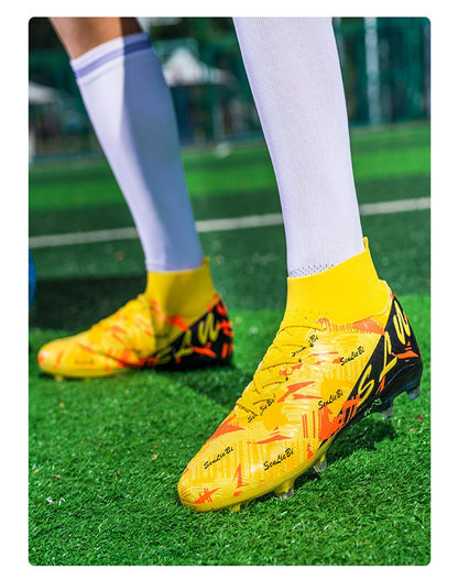 Men's Soccer Shoes Cleats Non-Slip FG Football Boots Men High-quality Match Training Sneakers Futsal Indoor Soccer Boots Boys