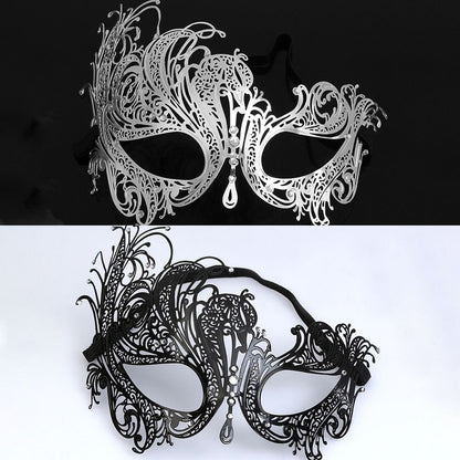 Black Gold Skull Metal Mask Halloween Rhinestone Half Face Venetian Masquerade Men White Women Skull Party Mask