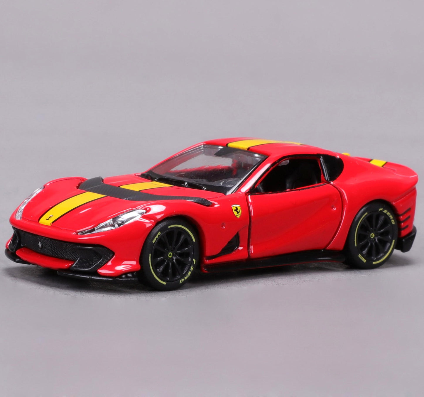 Bburago 1:64 SP1 Ferrari 812 SF90 Competizione Amarelo Liga Miniatura Ferrari Daytona SP3 Esportivo Modelo Fundido Brinquedos Personalizados