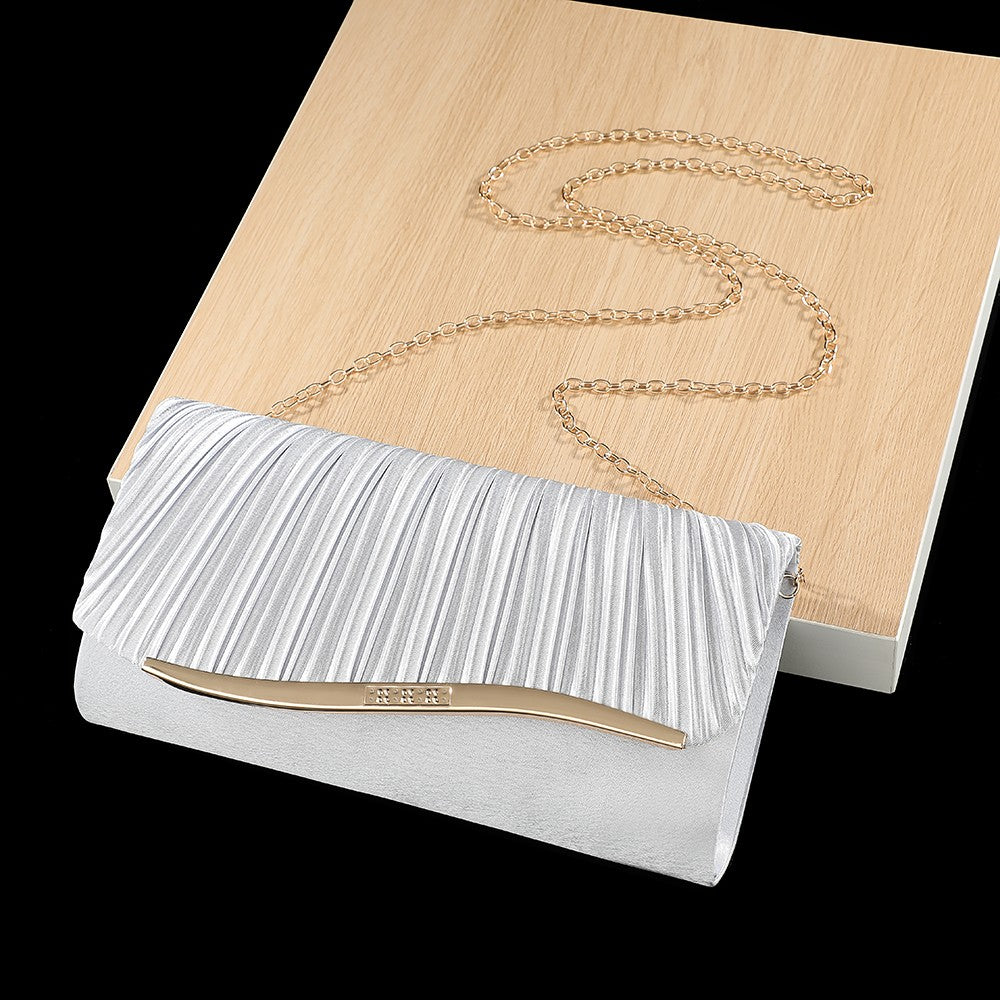 Premium Pleated Clutch Bag with Metal Trim Fashion Classic Chain Shoulder Bag for Evening Weddings And Parties