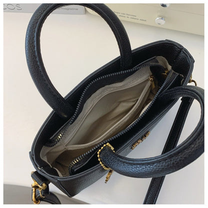 2025 New Trendy Women's Small Square Bag Minimalist Luxury Shoulder Bag for Mobile Phone Girl Fashion Crossbody Pouch Purse