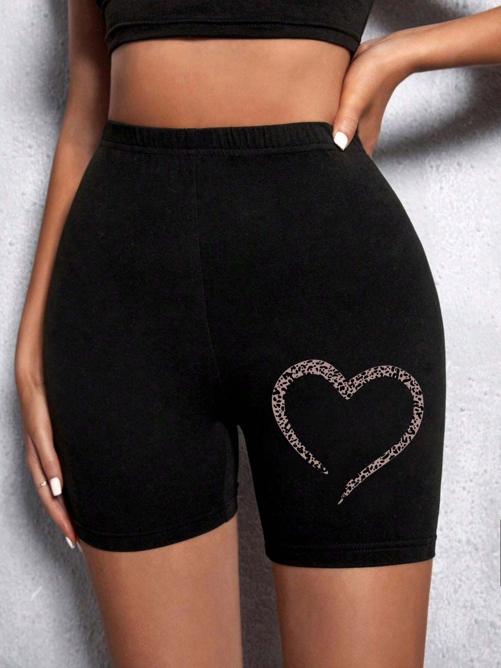 Summer Woman Tight Shorts Leopard Heart And Love Letter Graphic Print Fitness Short Pantssexy Soft Stretch Female Sport Swear