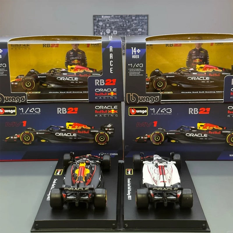 Novo Em Estoque Bburago 1:43 2025 F1 Japão Red Bull Rb21 Modelos Miniatura de Liga Ferrari Sf25 #44 Rb21 Verstappen Mcl39 W16? Carro de Brinquedo