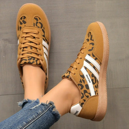 Women Sneakers Spring New Luxury Flat Loafers Comfortable Slip on Soft Female Sneakers Lightweight Outdoor Shoes for Women