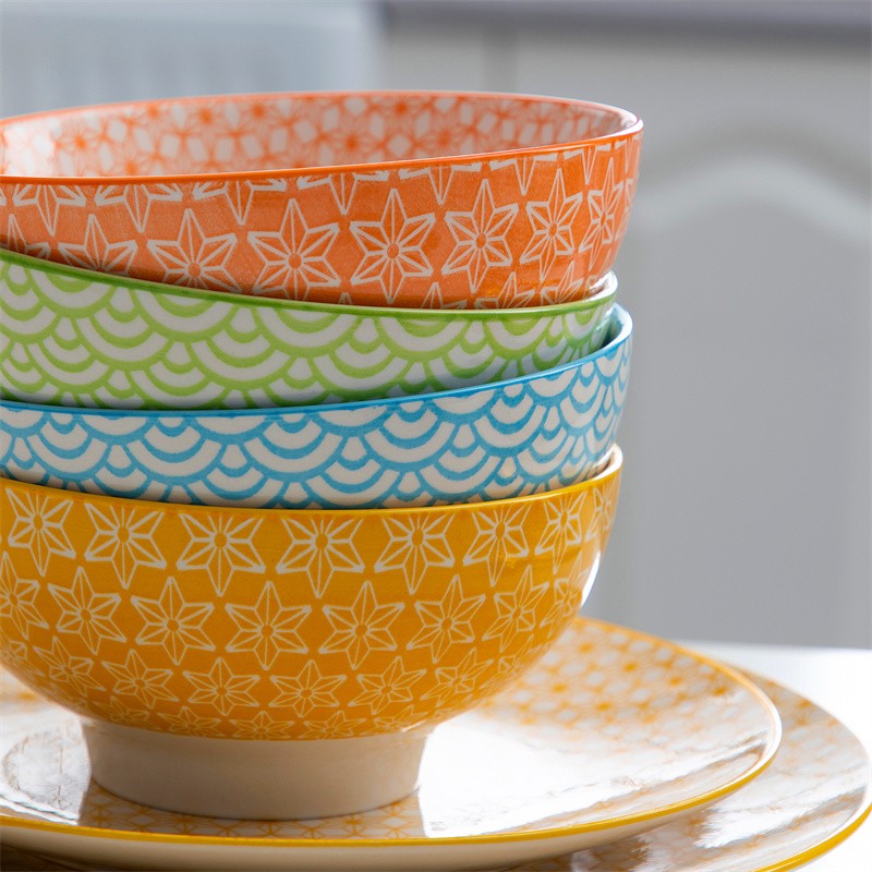 16Pieces Porcelain Multi-Colour Japanese-style Dinnerware Set with 4*Dinner Plate,Dessert Plate,Bowl,Mug Ceramic Tableware Set