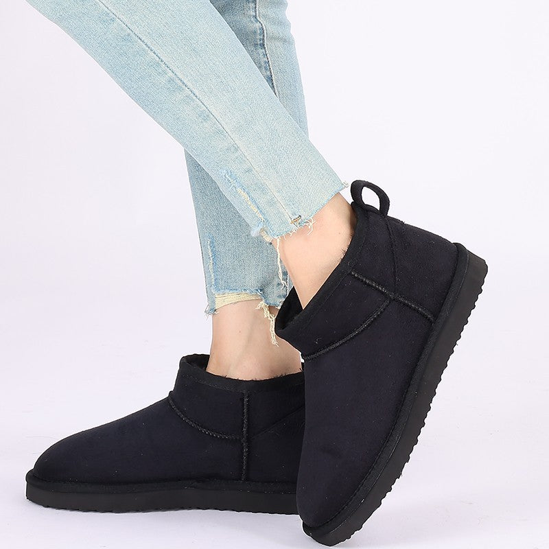 Luxury Winter Short Plush Snow Boots Cotton Shoes New Anti-suede Women Boots Casual Flat Nonslip Cotton Boots Mini Fur Boots