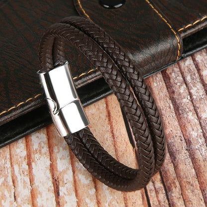 Novos Braceletes e Pulseiras de Couro Genuíno 2025 para Homens e Mulheres Pulseira de Couro de Camada Dupla Joias Artesanais Masculinas Pulseras