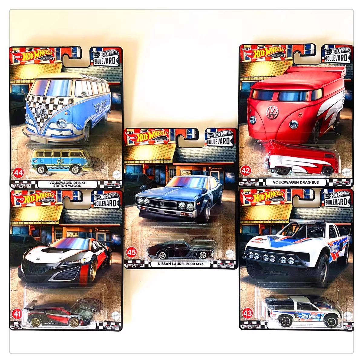 Hot Wheels Boulevard 1:64 2025 Mix GJT68 Miniatura de Liga Fundida Corpo Chassi Modelos Colecionáveis Premium Carros Coleção Presente