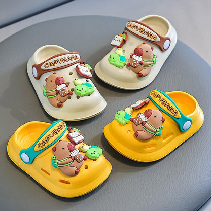 Cute Capybara Summer Kids' Garden Clogs Shoes Boys & Girls Beach Sandal Kids Lightweight Breathable Slip On Baby Slippers